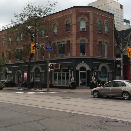 Baystreet Hotel/Motel Toronto Exterior photo
